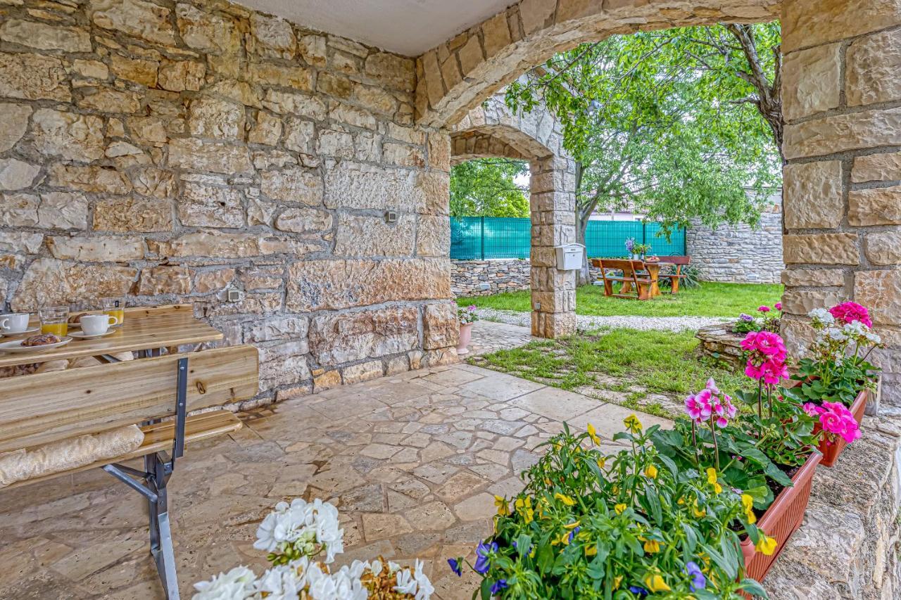 Eden House * Kanfanar